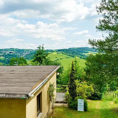 Hill-view Holiday In With Garden And Patio Hébergement de vacances Zschopau